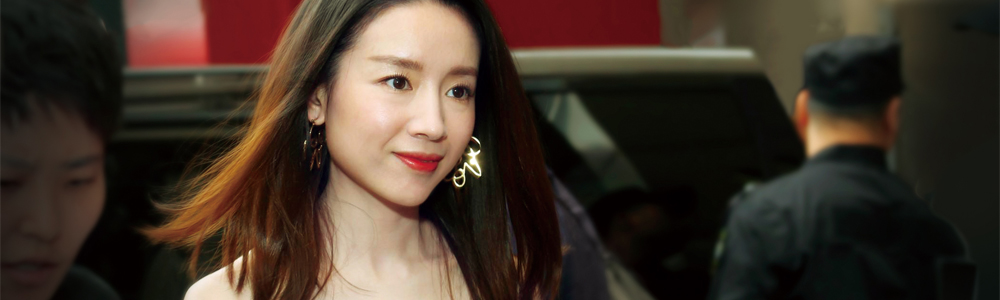 助陣雷諾表夜色系列新品發(fā)布會